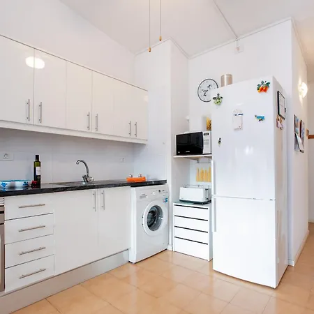 One-bedroom With Terrace, Pool And Partial Sea Views アパート ロスクリスティアーノス