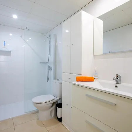 Apartamento One-bedroom With Terrace, Pool And Partial Sea Views *