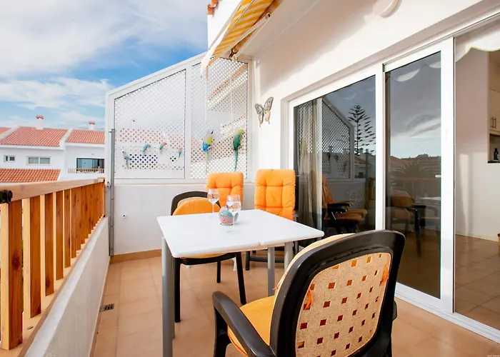 One-bedroom With Terrace, Pool And Partial Sea Views 아파트 로스크리스티아노스